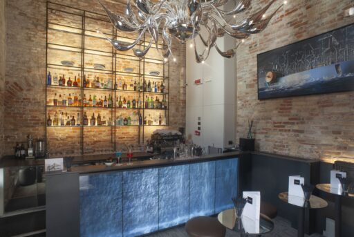 Schubert Bar