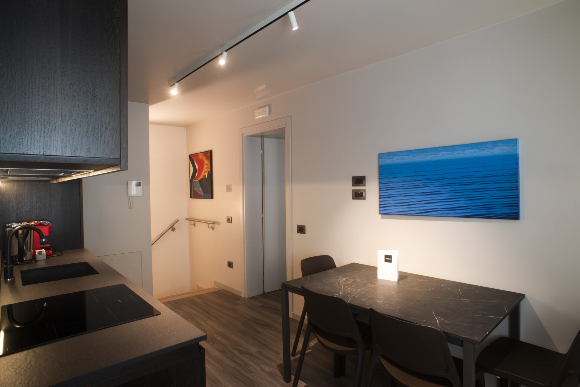 Deluxe Apartments